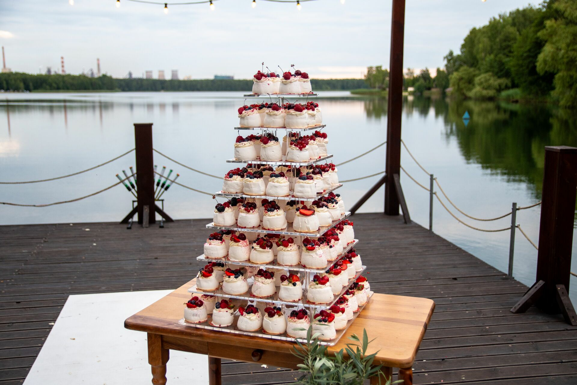 Torta di Pavlova – bezowa piramida miłości w stylu Ti Amo
